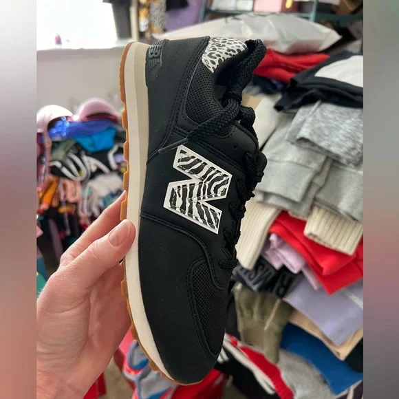 New Balance Zebra Print Sneakers - Picture 4 of 15